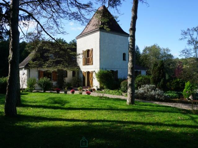 Maison vente à Nontron, Bourdeilles