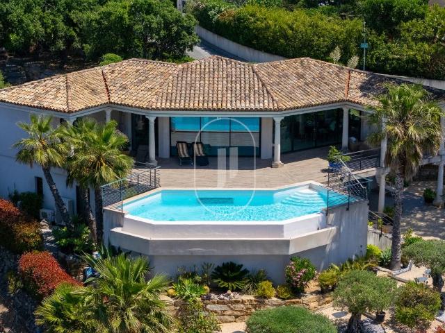 Maison vente à Arrondissement de Draguignan, Sainte-maxime