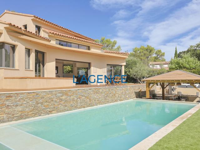 Maison vente à Arrondissement de Toulon, Solliès-ville