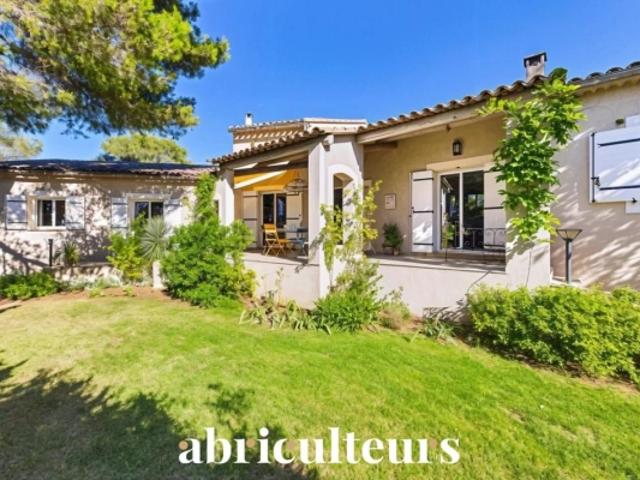 Maison vente à Apt, Cheval-blanc