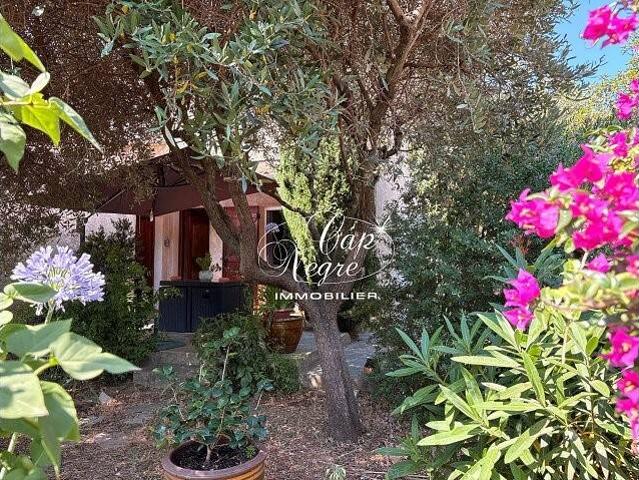 Maison vente à Hyères, Les Salins