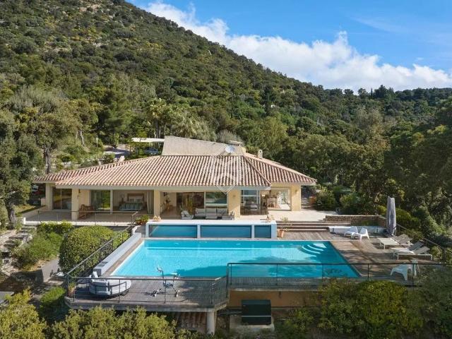 Villa location à Arrondissement de Toulon, Le Lavandou