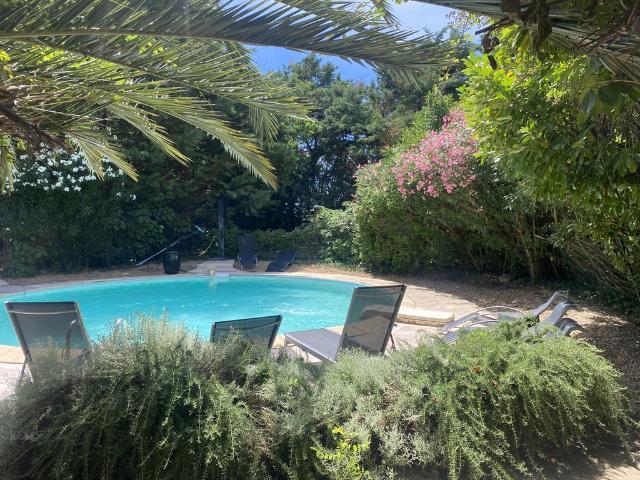 Villa vente à Carpentras, Caderousse
