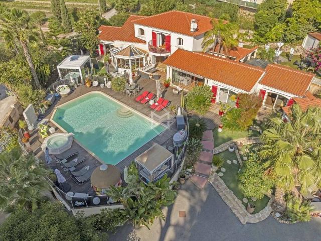 Villa vente à Arrondissement de Toulon, Carqueiranne