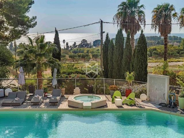 Villa vente à Arrondissement de Toulon, Carqueiranne