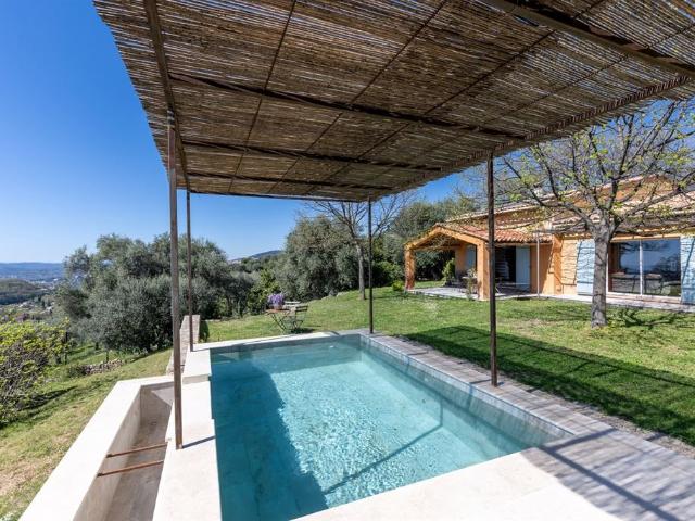 Villa vente à Grasse, Châteauneuf-grasse