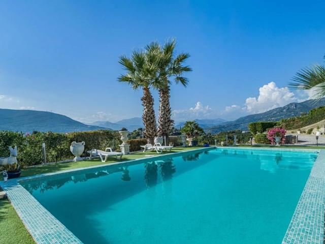 Villa vente à Nice, Colomars