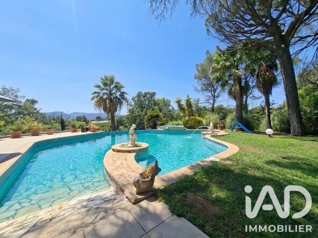Villa vente à Roquebrune-sur-Argens, Var