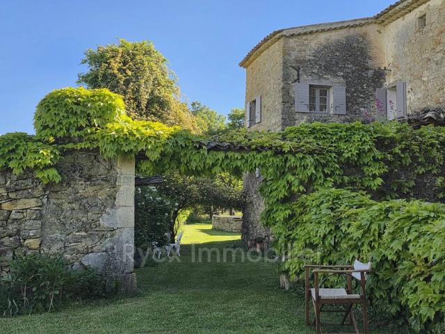 Villa vente à Forcalquier, Simiane-la-rotonde