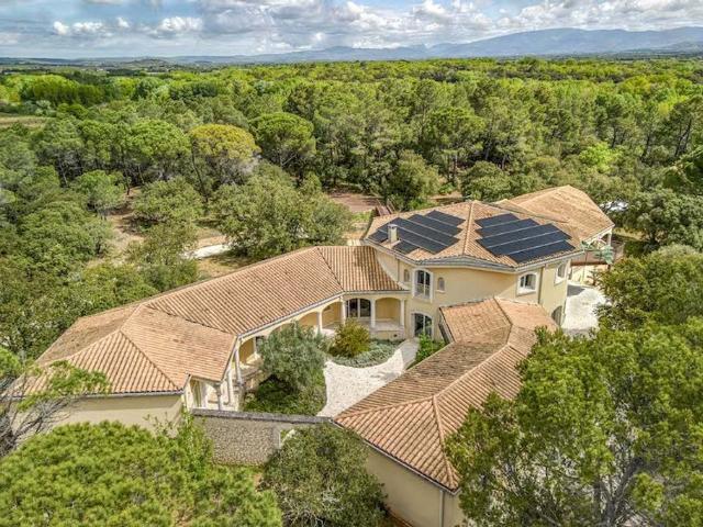 Villa vente à France métropolitaine, Suze-la-rousse