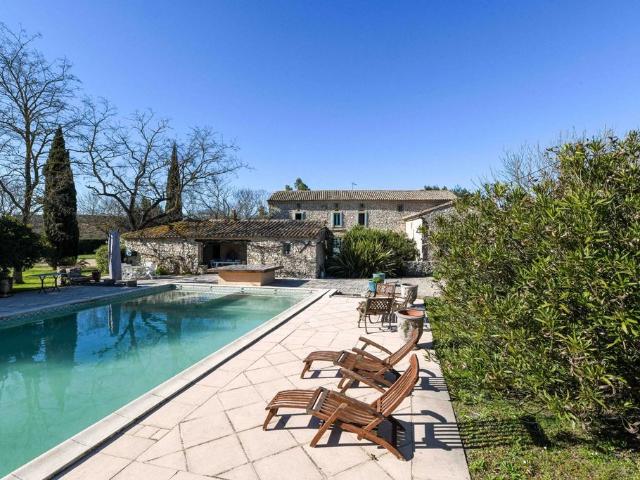 Villa vente à Nîmes, Uzès