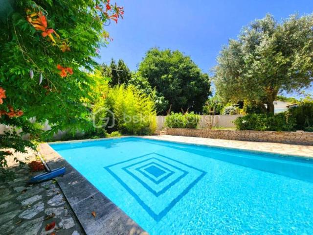 Maison vente à Béziers, Tourbes