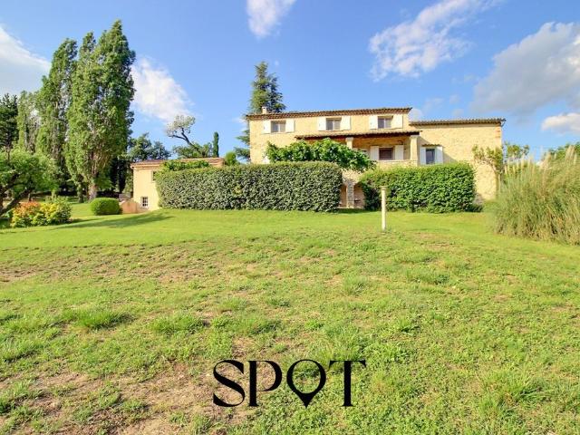 Villa vente à Montbrun-les-Bains, Drôme
