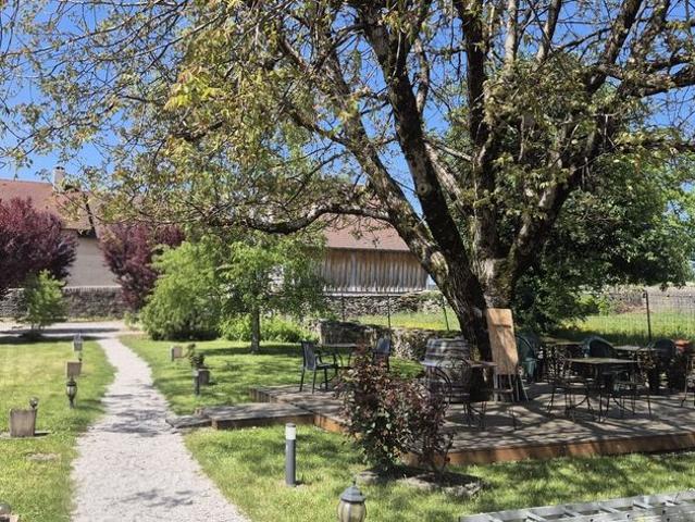 Villa vente à Lons-le-Saunier, Château-chalon