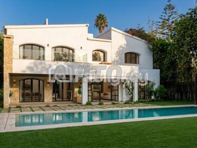 Propriété vente à Anfa, Gharb-Chrarda-Beni Hssen