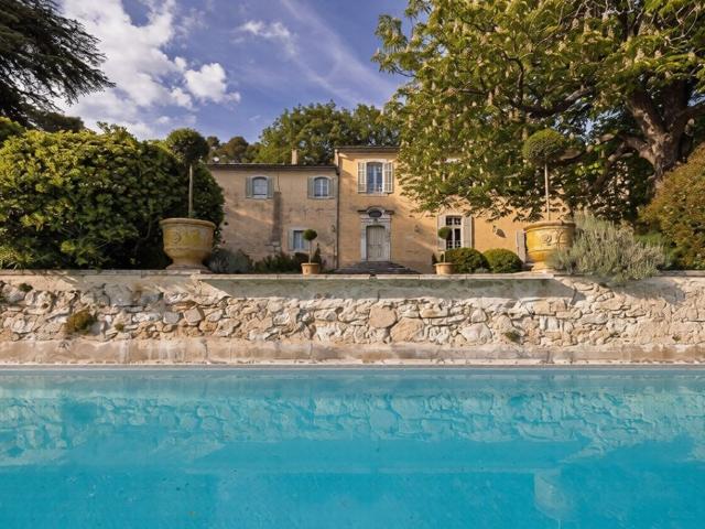 Villa vente à Aix-en-Provence, Aix-en-provence