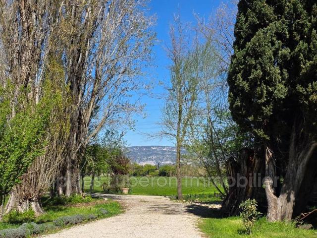 Villa vente à Aix-en-Provence, Eyguières