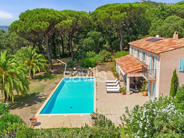 Villa vente à Les Crottes, Grimaud