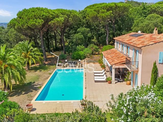 Maison vente à Les Crottes, Grimaud