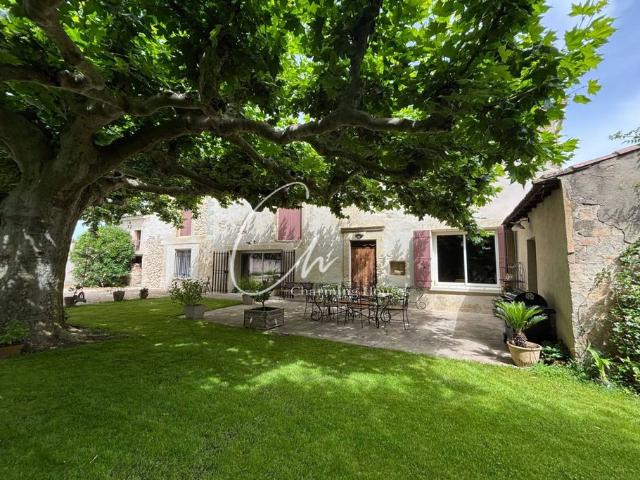 Villa vente à Arles, La Salle Les Alpes