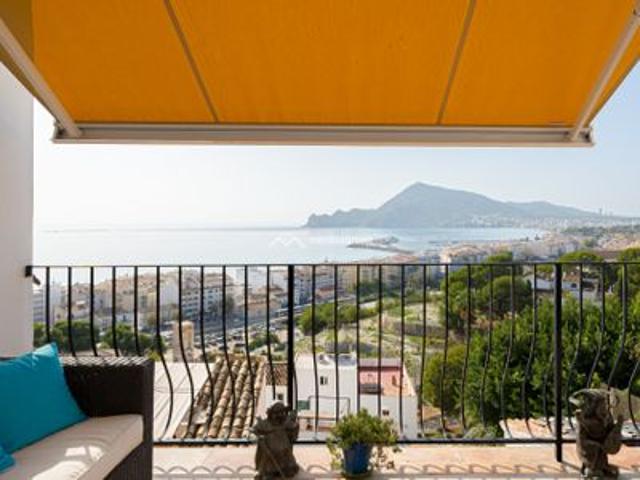 Villa en venta en Altea
