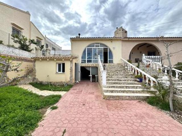 Villa en venta en Torrevieja