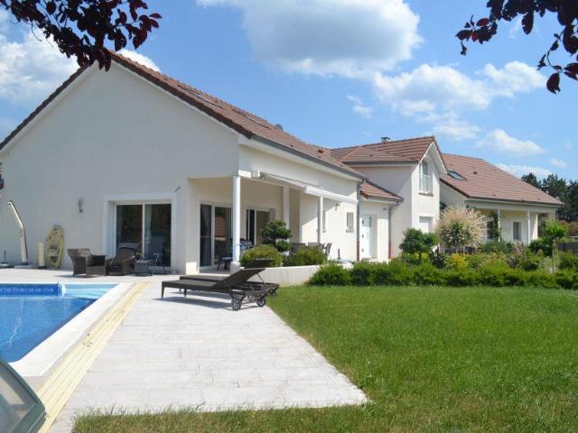 Maison vente à Neufchâteau
