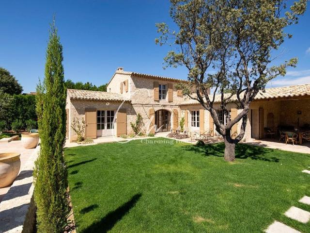 Villa vente à Arles, Eygalières