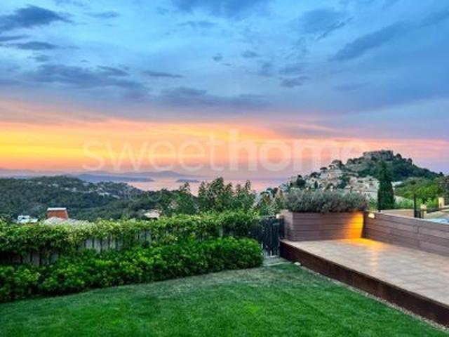 Chalet en venta en Begur