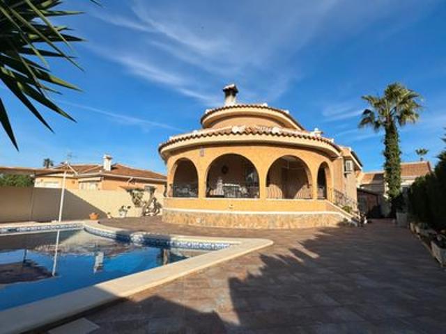 Villa en venta en Benijófar Villa en venta en Benijófar
