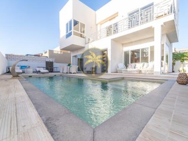 Villa en venta en Tenerife