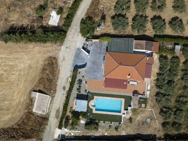 Villa en venta en Coín