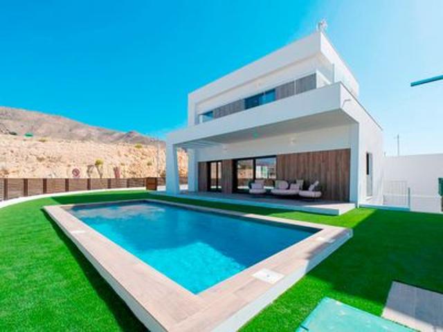 Villa en venta en Finestrat