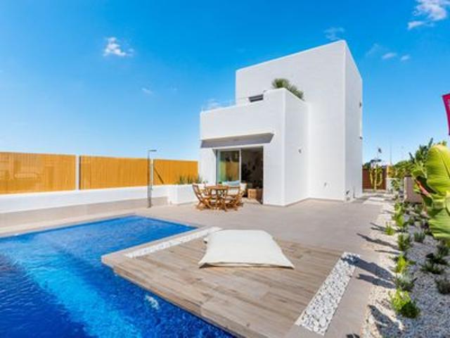 Villa en venta en Los Alcázares