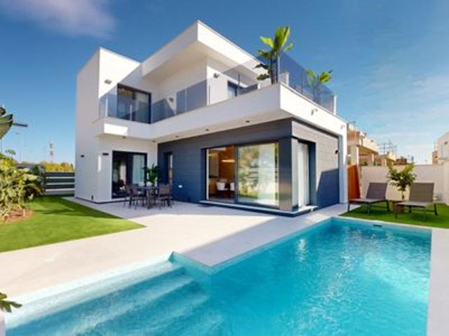 Villa en venta en Los Alcázares