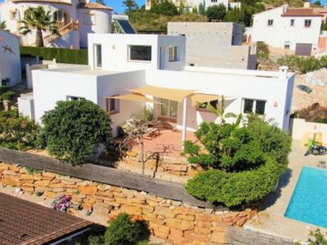 Villa en venta en Pedreguer