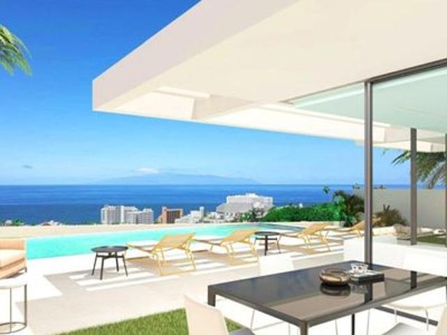 Villa en venta en San Juan De Alicante