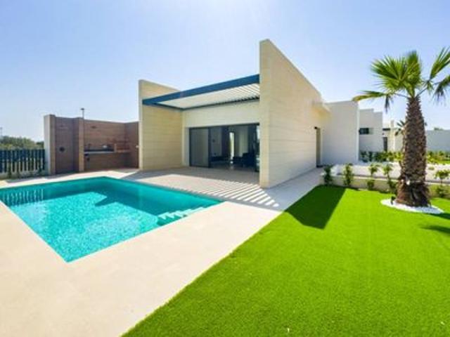 Villa en venta en Polop