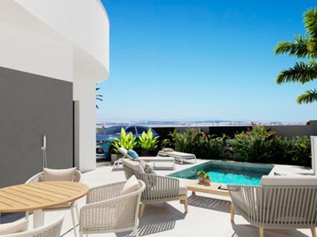 Villa en venta en Torrevieja