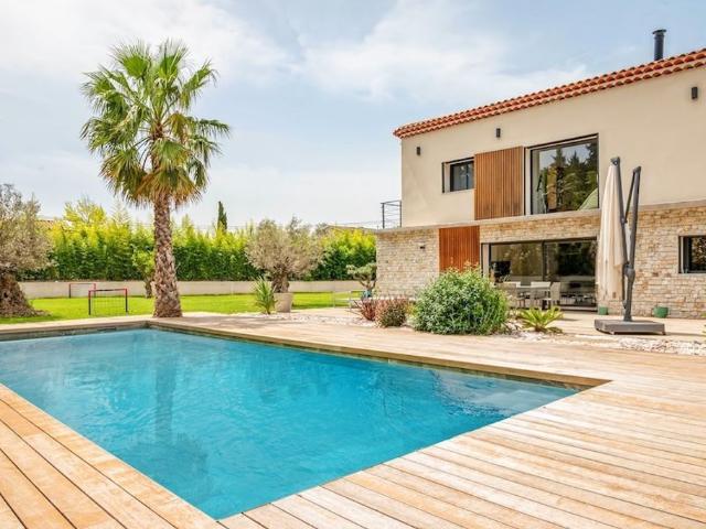 Villa vente à Aix-en-Provence, Aix-en-provence