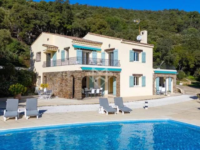 Villa vente à Arrondissement de Draguignan, Cavalaire-sur-mer