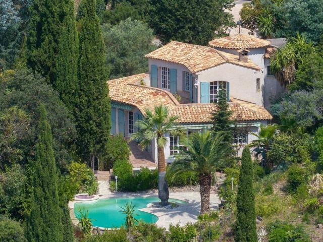 Villa vente à Grasse, Mandelieu-la-napoule