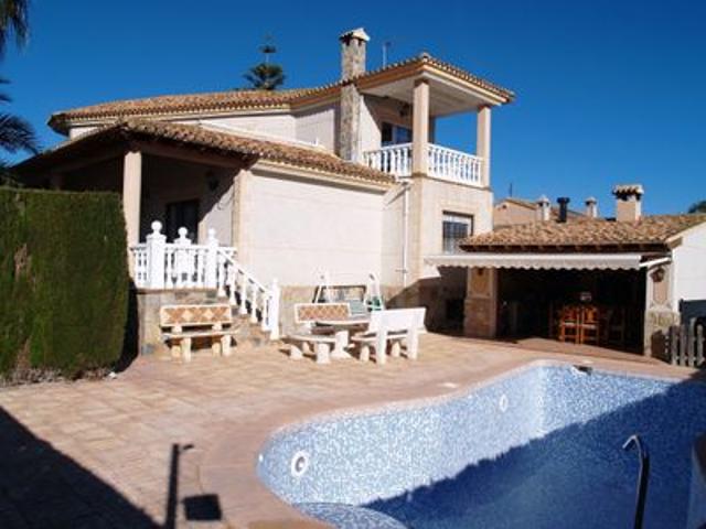 Villa en venta en L'alfàs Del Pi