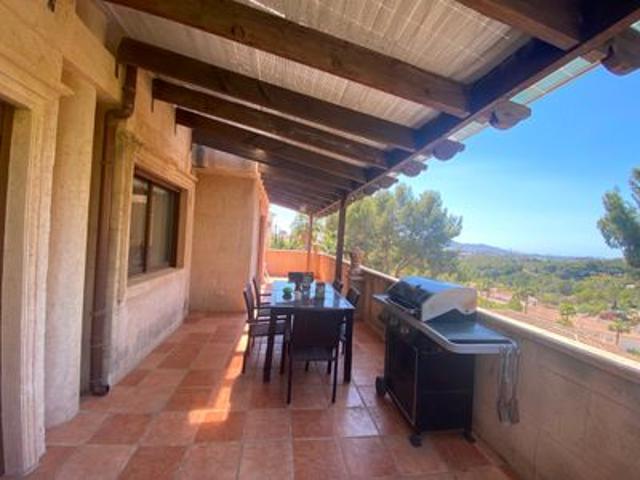 Villa en venta en Altea