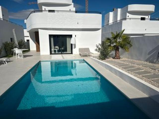 Villa en venta en Quesada