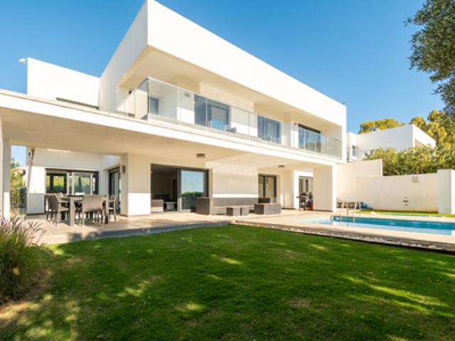 Villa en venta en San Roque