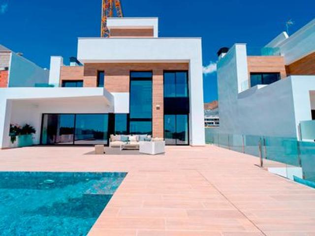 Villa en venta en Finestrat