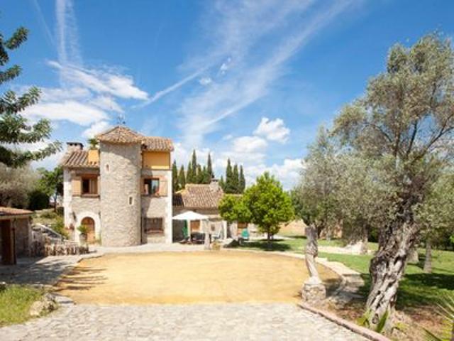 Villa en venta en L'eliana
