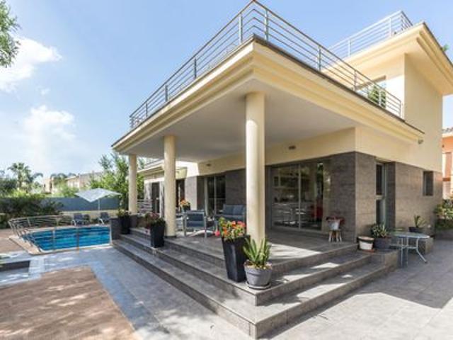 Villa en venta en Palma