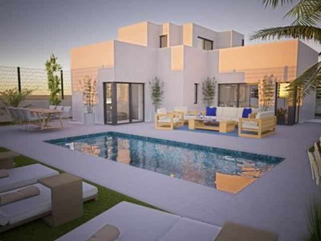 Villa en venta en Polop
